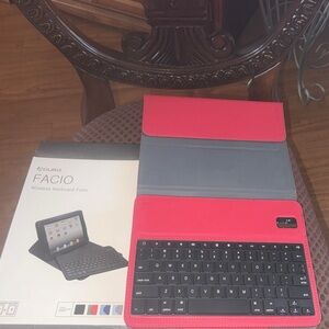 Facio Red and Gray Wireless Tablet Keyboard Folio